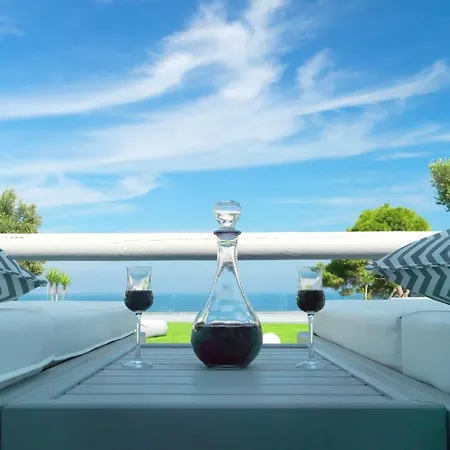 فندق San Marino By Calm Collection ثيرا